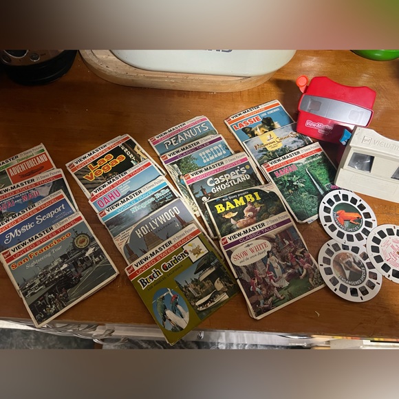 Vintage Viewmaster Lot 2 Viewers 17 Assorted Disc Sets Out of Print Disney - Picture 1 of 13